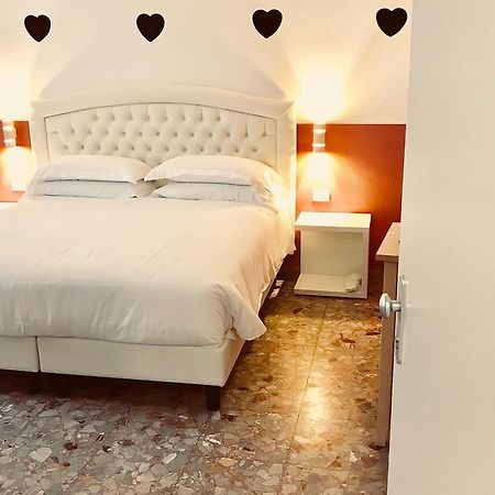 Dolce Verona Suites Eksteriør billede